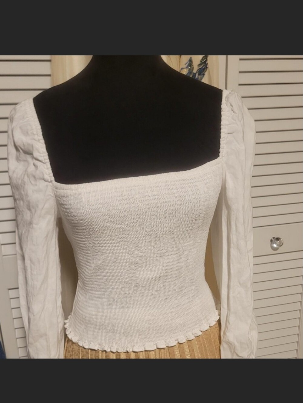 Gianni Bini White Smocked Square Neck Long Sleeve Tunic Top